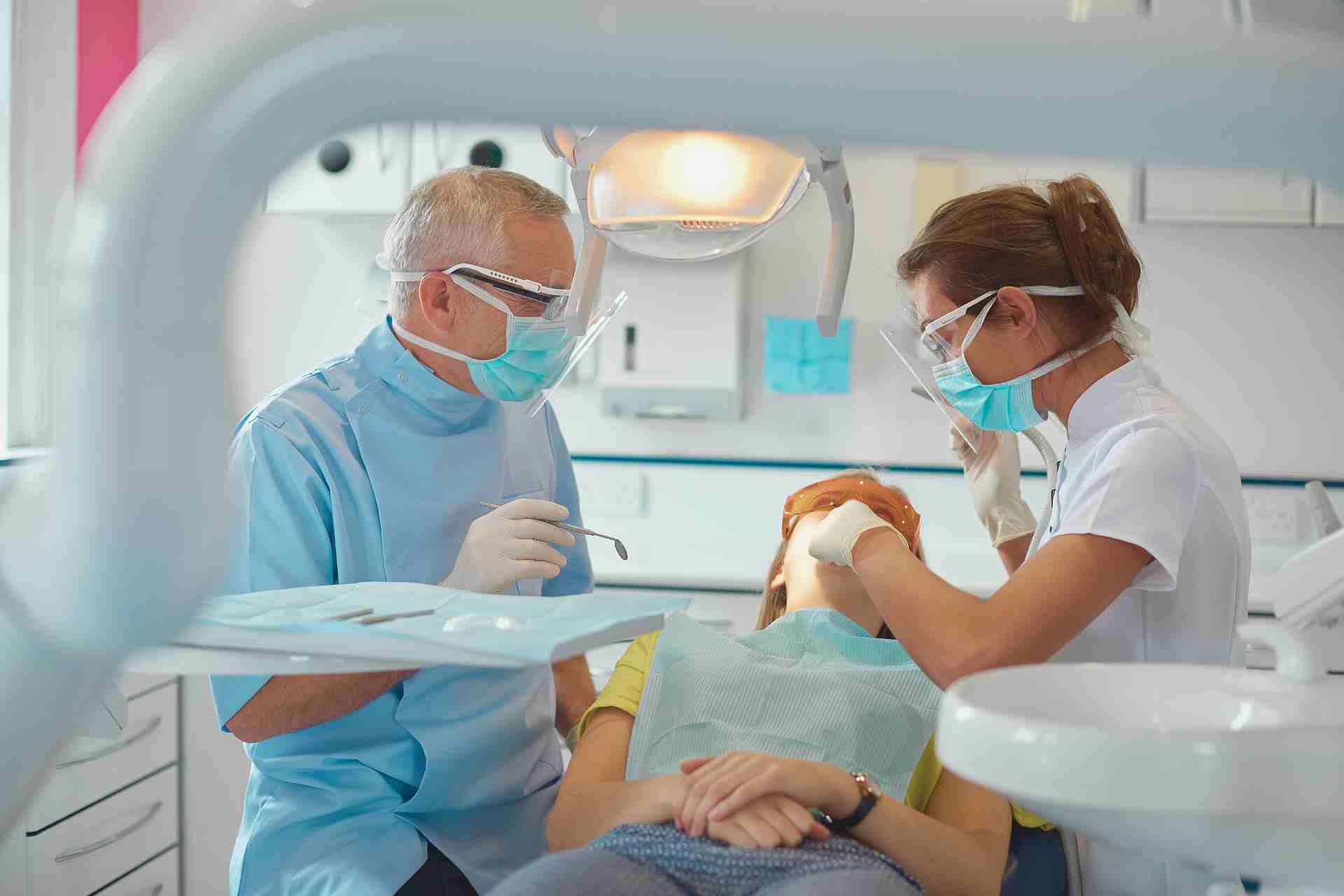 Dentist in Los Molinos, CA